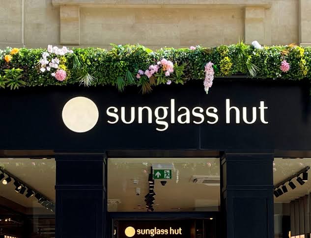 Sunglass Hut