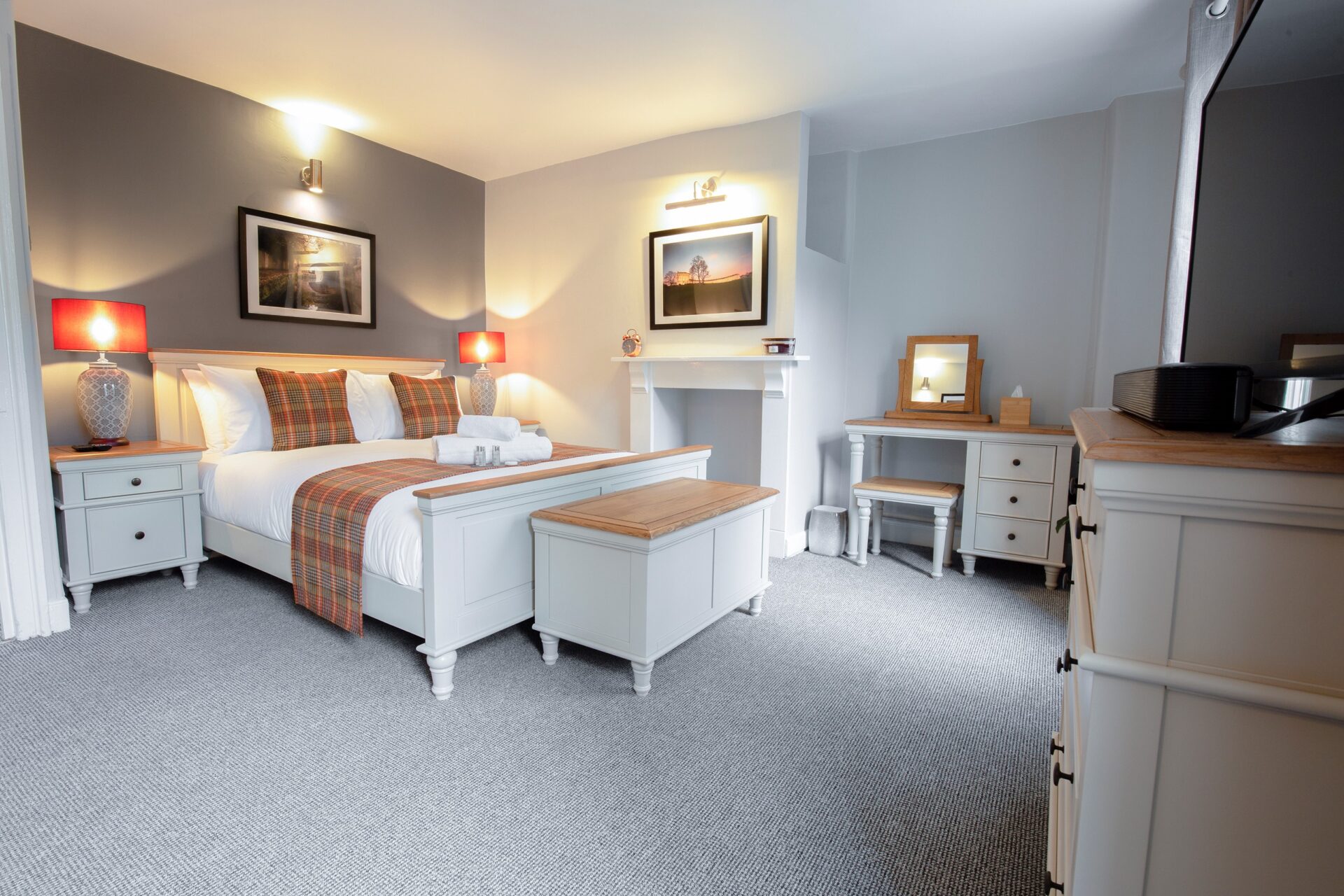 THE GREEN LEAF APARTMENT to Bath