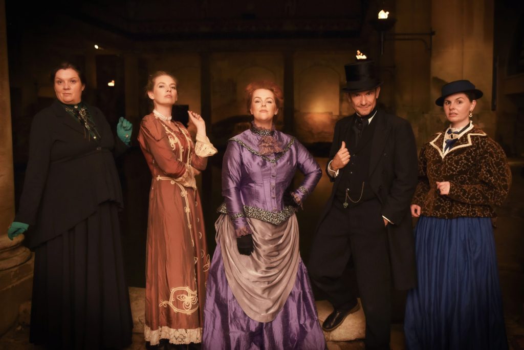 murder mystery actors